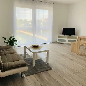  Apartment Ig-apartments
